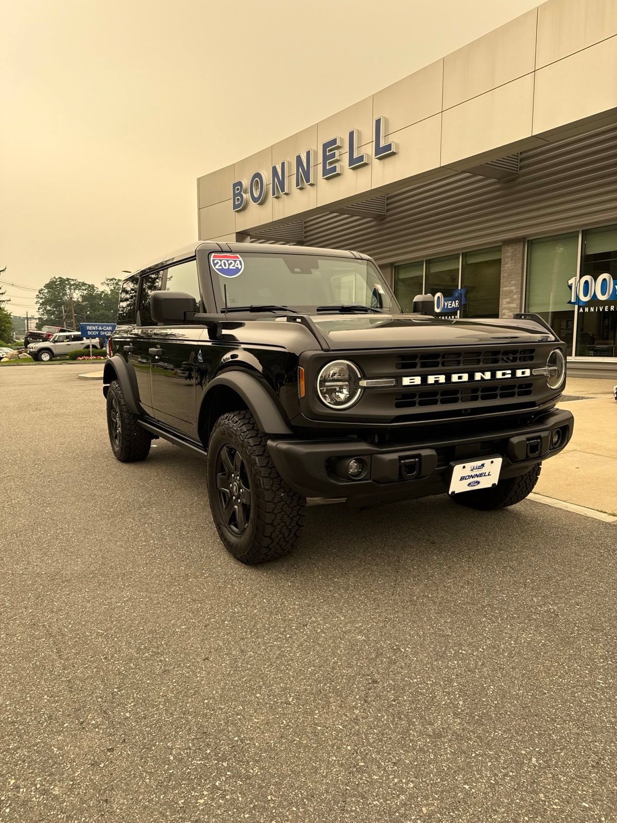Used 2024 Ford Bronco Black Diamond AWD/4WD image 6