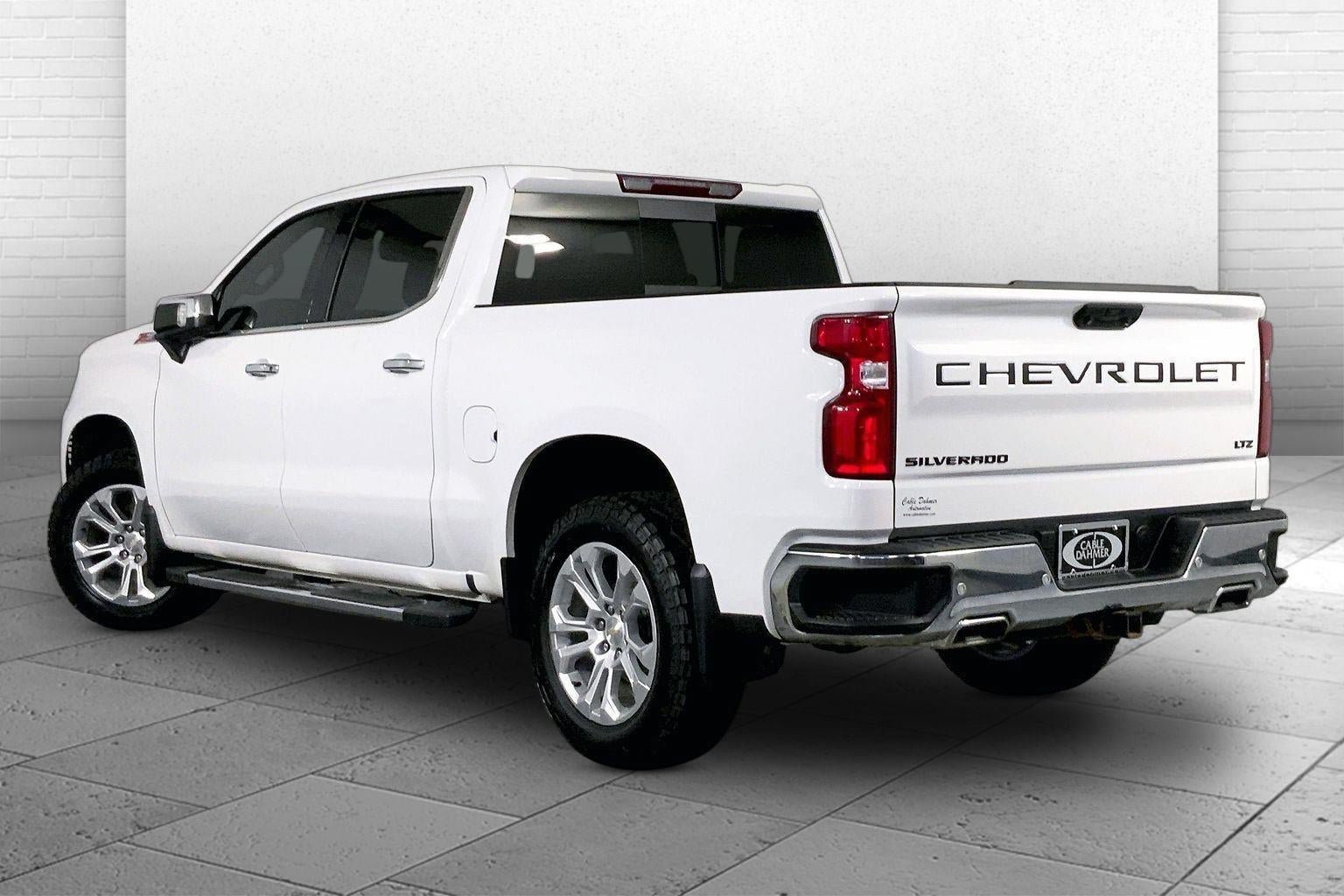Used 2022 Chevrolet Silverado 1500 LTZ AWD/4WD image 11