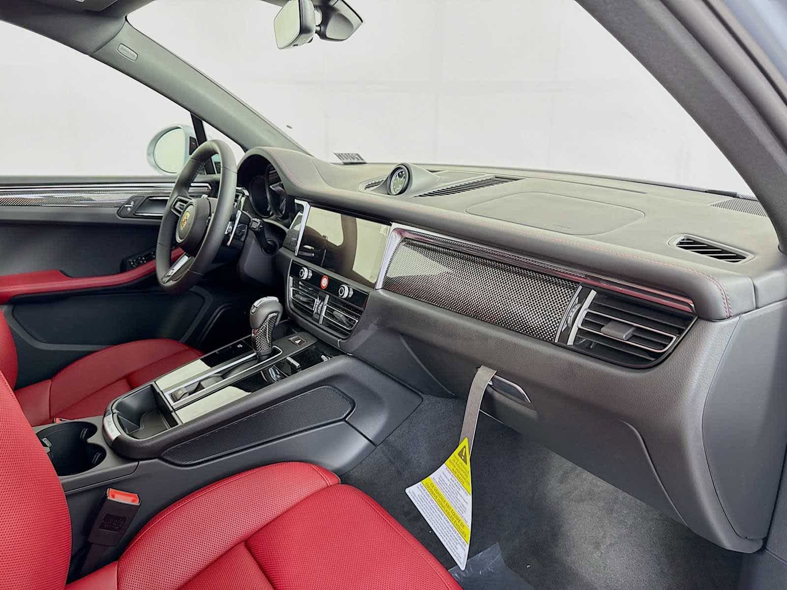 New 2025 Porsche Macan S AWD/4WD image 22