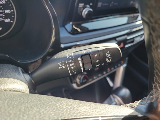 Used 2023 Kia Seltos S FWD image 27