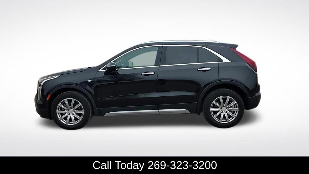 Used 2021 Cadillac XT4 Premium Luxury w/ Cold Weather Package image 4