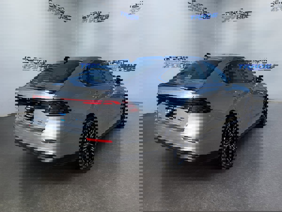 Used 2024 Honda Accord Sport image 5