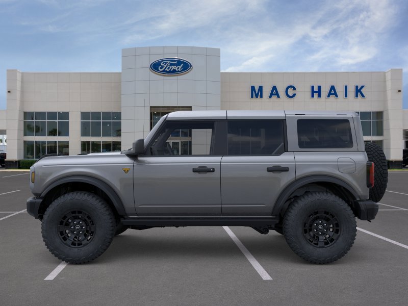 New 2026 Ford Bronco Badlands AWD/4WD image 3