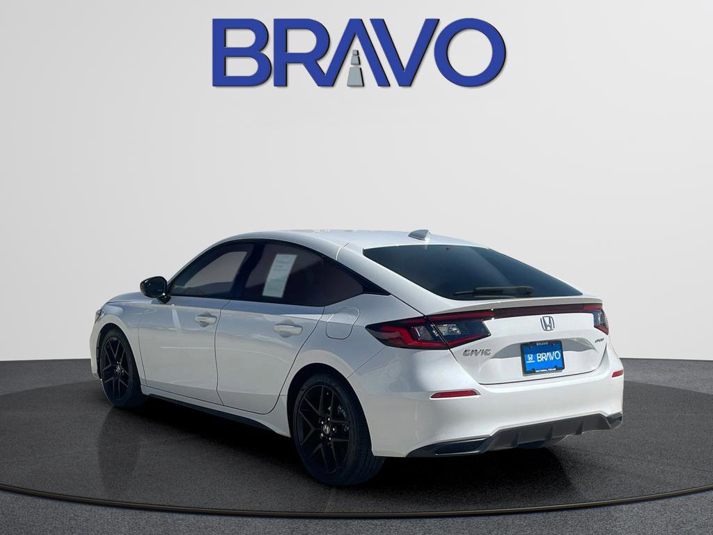 Used 2025 Honda Civic Sport image 8