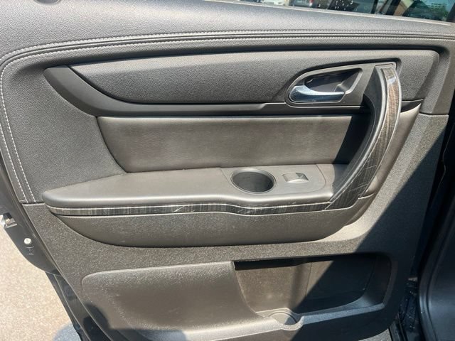 Used 2016 GMC Acadia SLT FWD image 16
