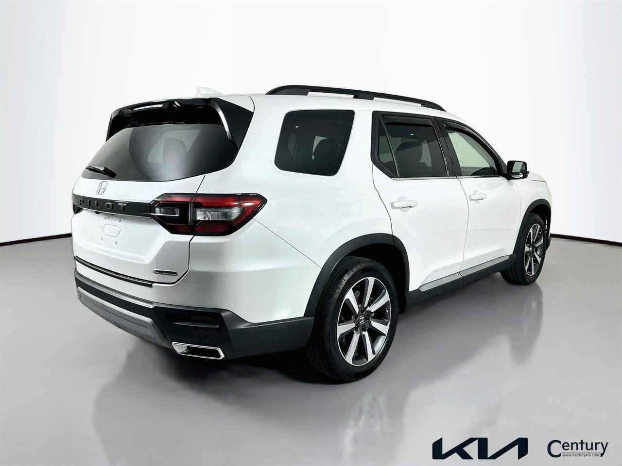 Used 2023 Honda Pilot Touring image 5