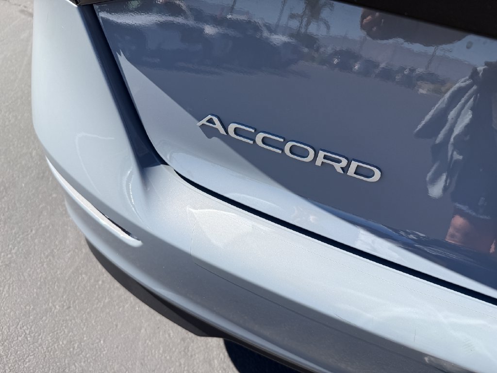 Used 2023 Honda Accord Sport image 6