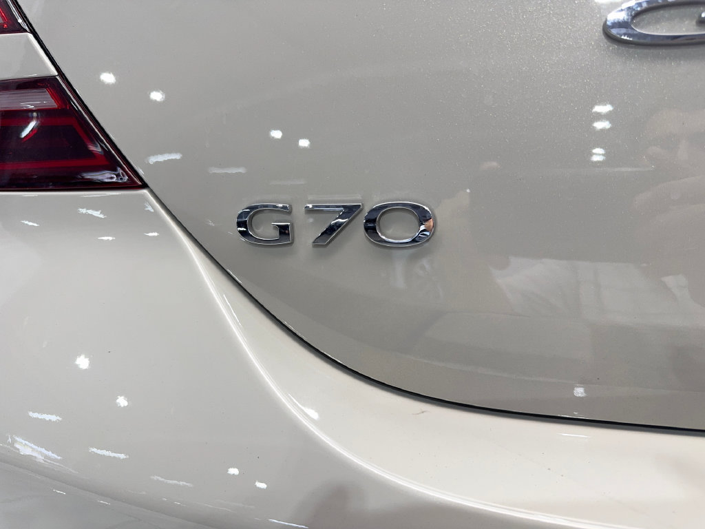 Used 2026 Genesis G70 2.5T RWD image 21