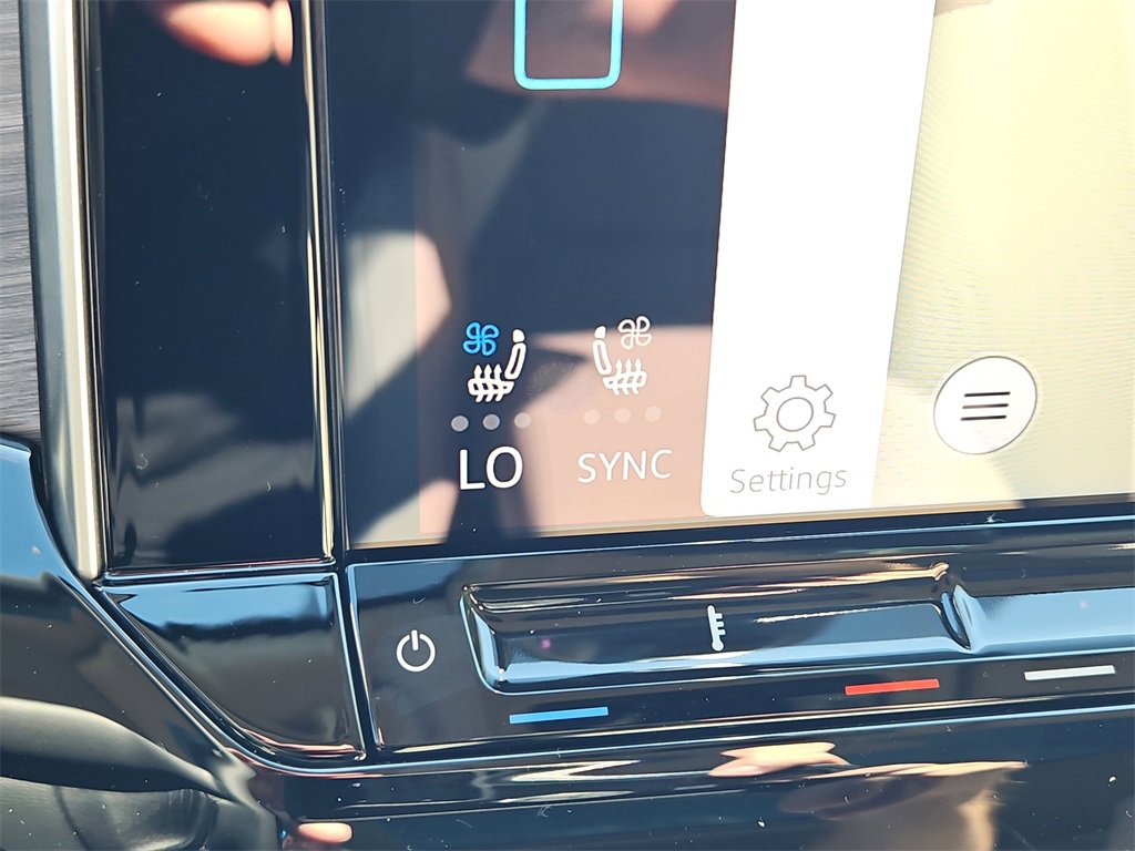 New 2026 Volkswagen Atlas SEL Premium R-Line image 14