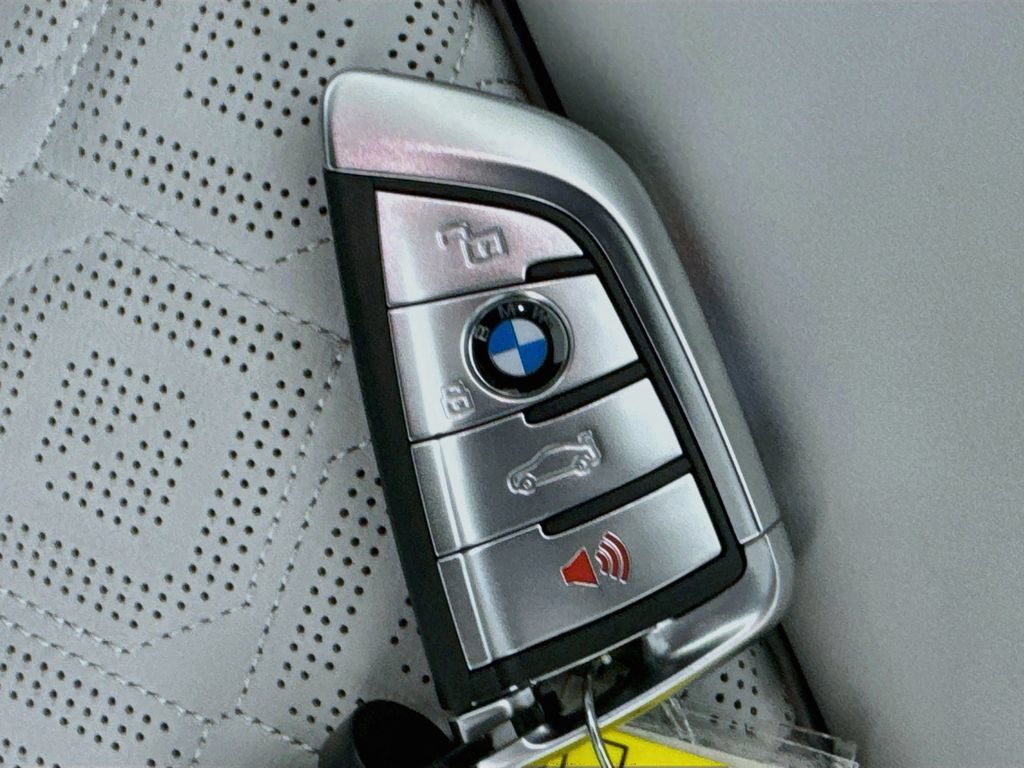 Used 2023 BMW M8 Competition w/ M Carbon Exterior Package AWD/4WD image 38