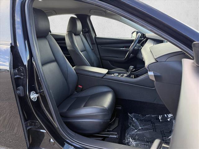 Used 2025 MAZDA MAZDA3 s FWD image 13