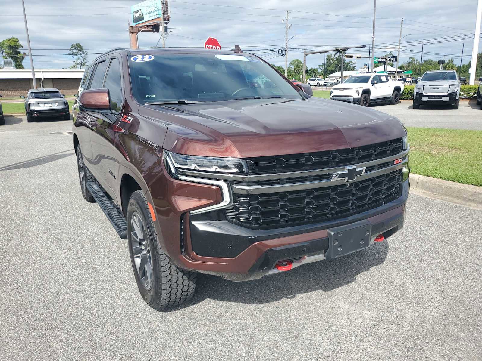 Certified 2022 Chevrolet Tahoe Z71 w/ Luxury Package image 8