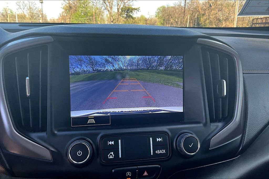 Used 2022 GMC Terrain AT4 w/ Infotainment Package II AWD/4WD image 14