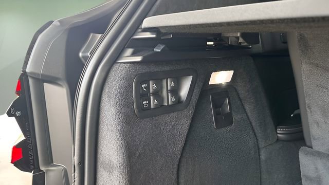 Used 2026 BMW X7 M60i image 31