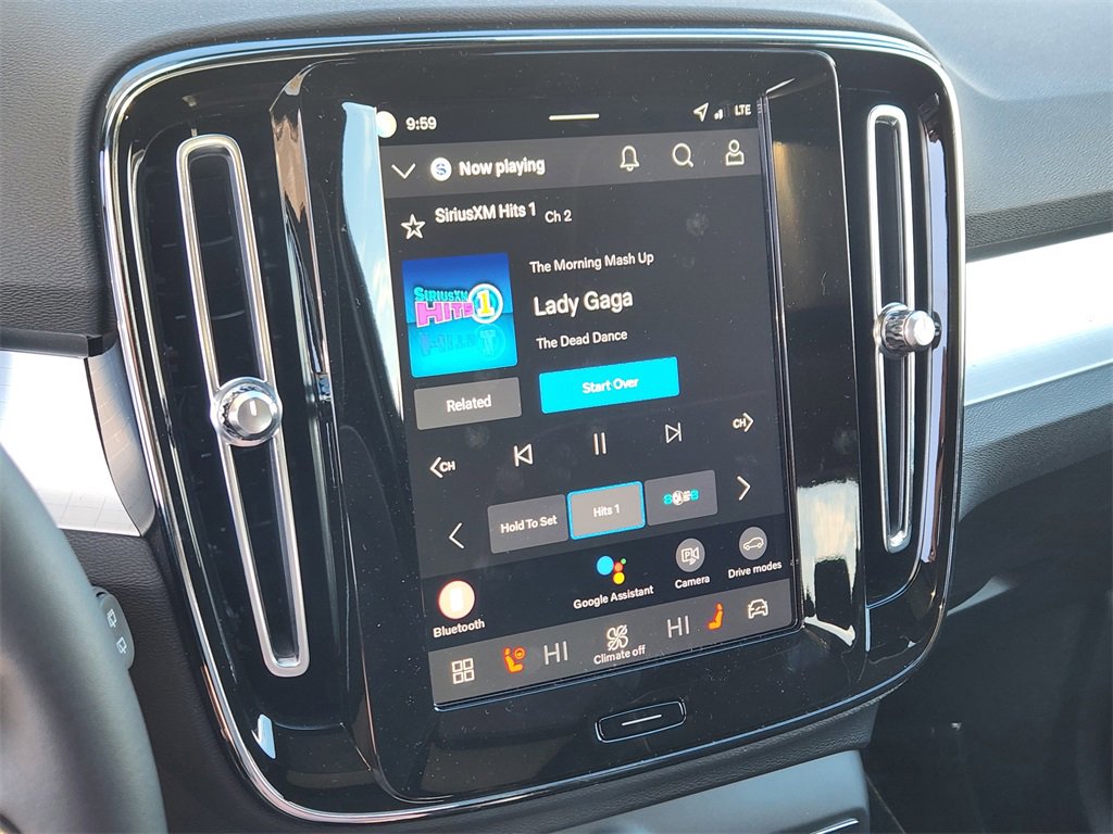 New 2026 Volvo XC40 B5 Ultra w/ Climate Package image 19