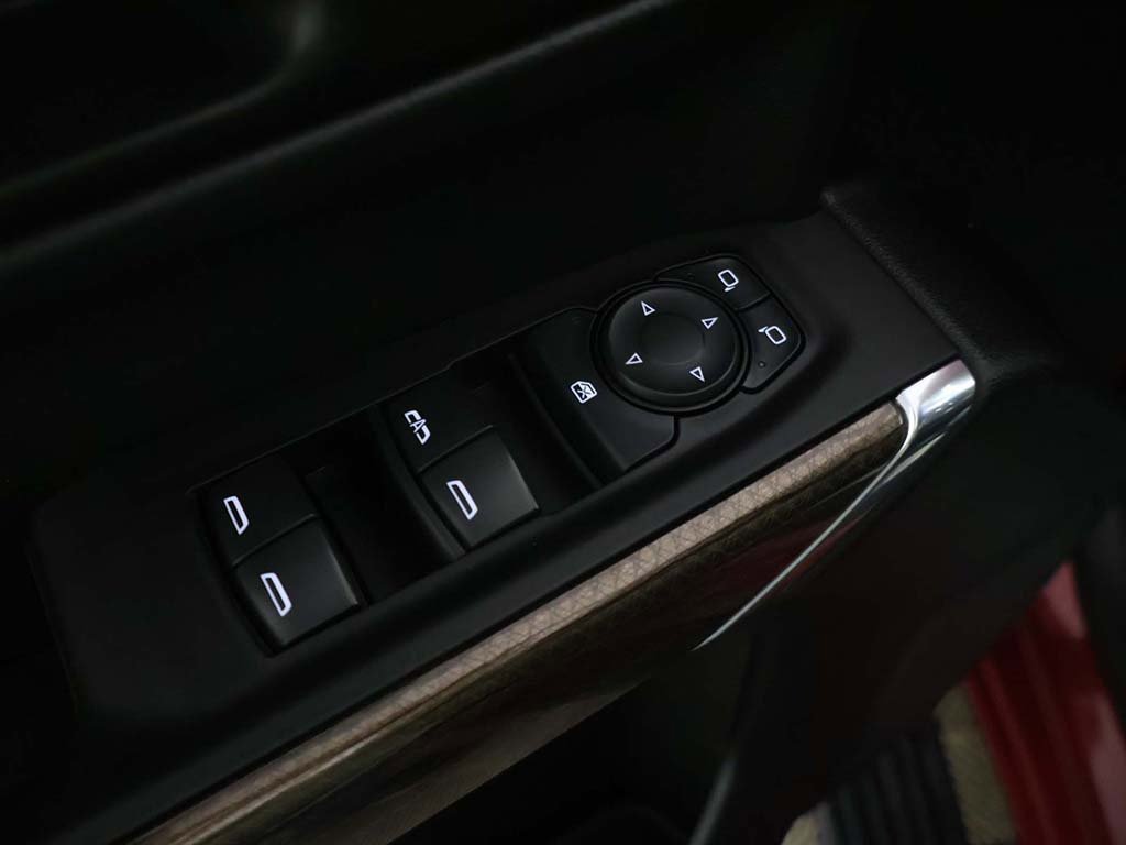 Used 2020 Chevrolet Silverado 1500 LT w/ LT Value Package image 25