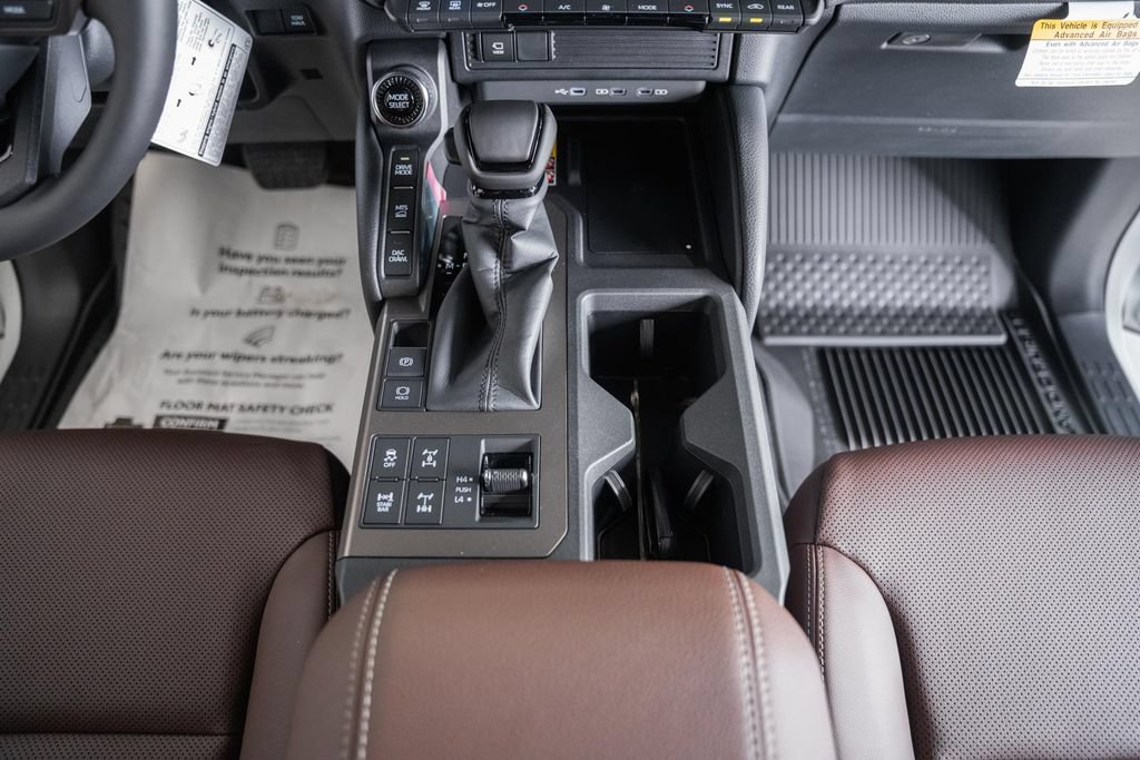 New 2027 Toyota Land Cruiser AWD/4WD image 32