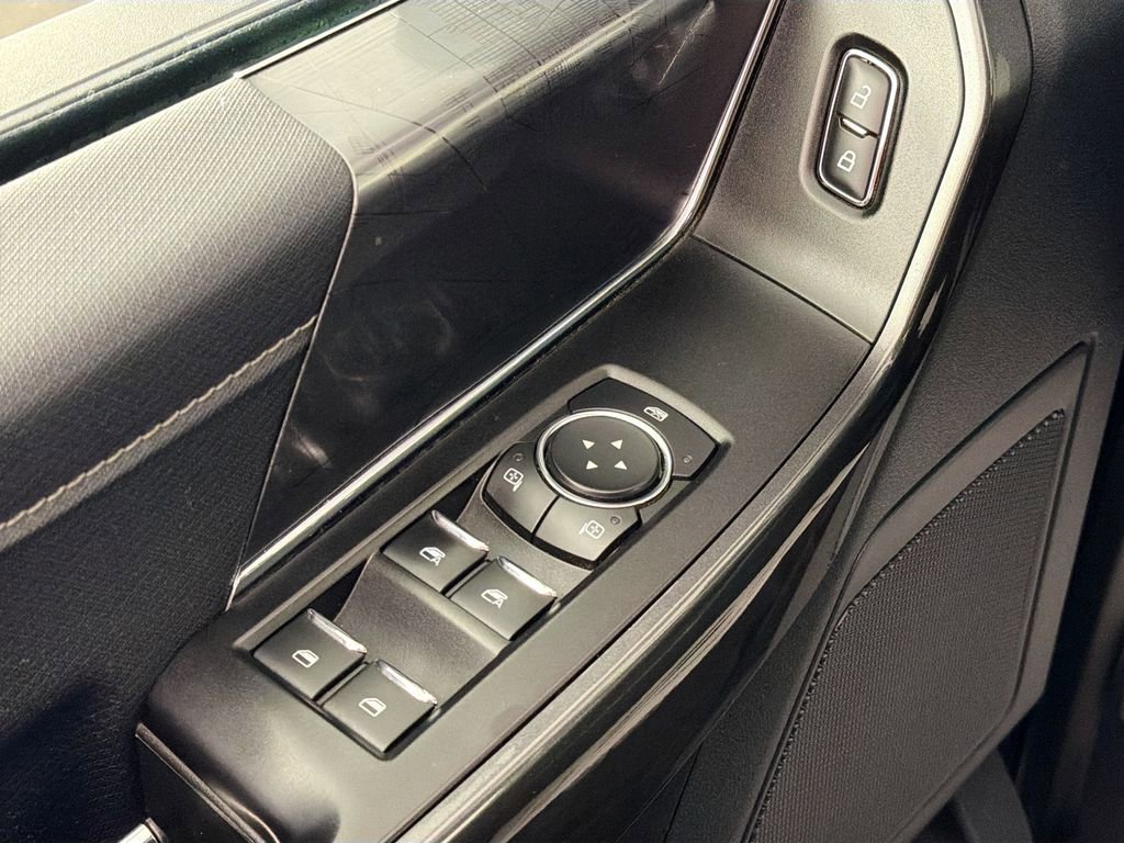 Used 2021 Ford F150 XLT w/ Equipment Group 302A High image 10