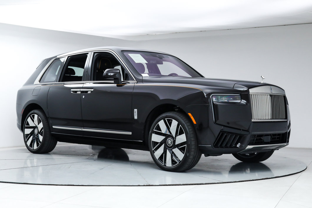 Used 2025 Rolls-Royce Cullinan AWD/4WD image 8