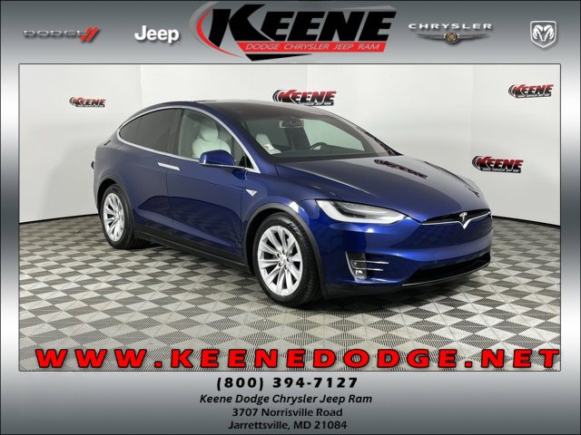 Used 2016 Tesla Model X 90D image 1