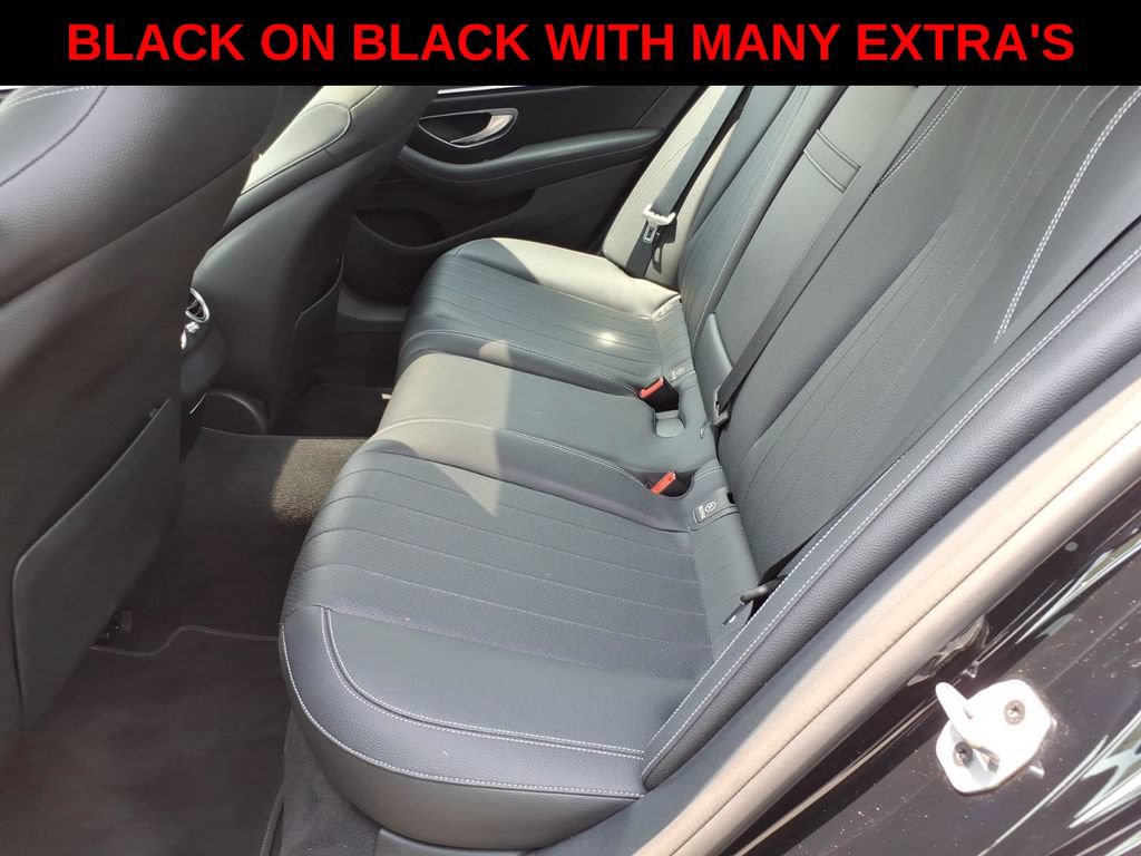 Used 2022 Mercedes-Benz E 350 4MATIC Sedan image 11