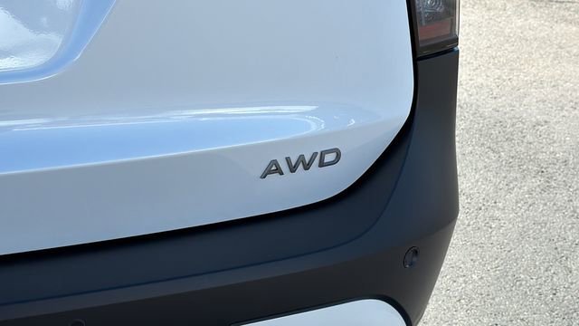 New 2026 Nissan Kicks SV w/ Cold Weather Package AWD/4WD image 11