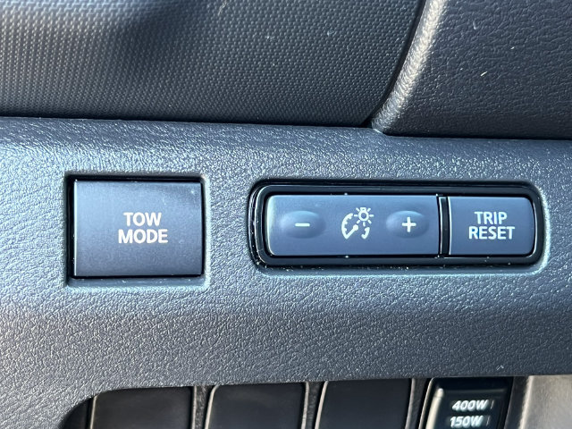 Used 2024 Nissan Frontier SL AWD/4WD image 24