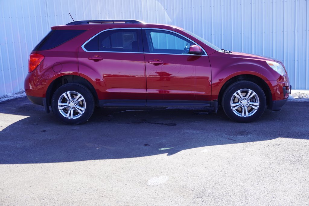 Used 2014 Chevrolet Equinox LT w/ Driver Convenience Package image 2