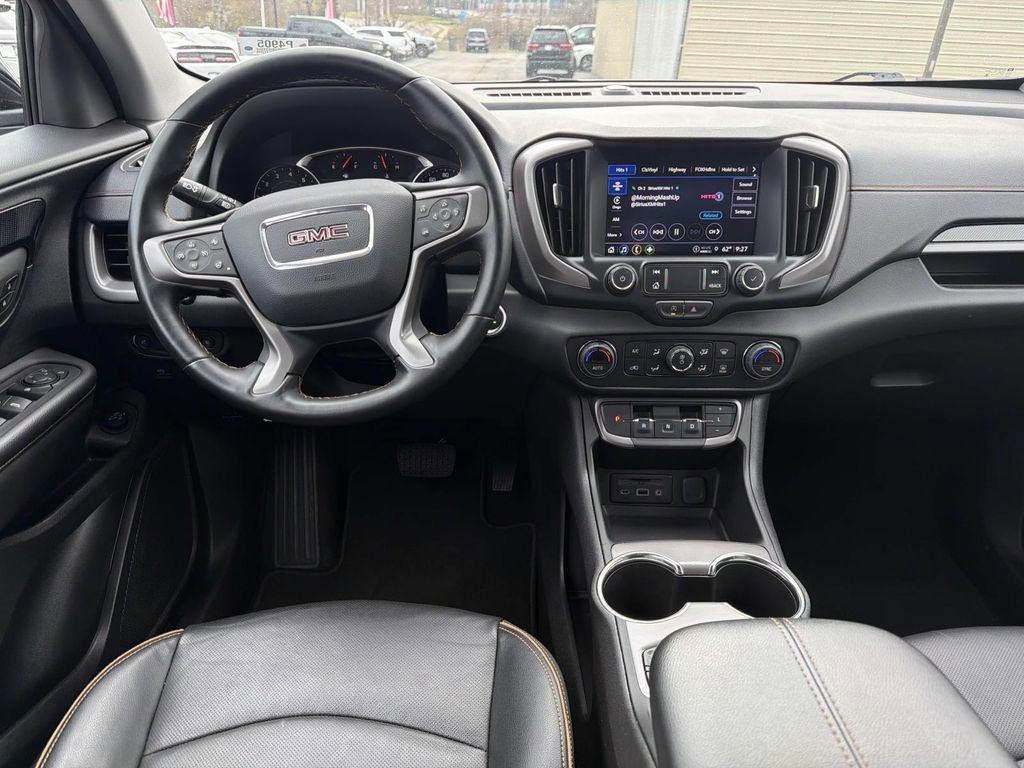Used 2023 GMC Terrain AT4 image 17