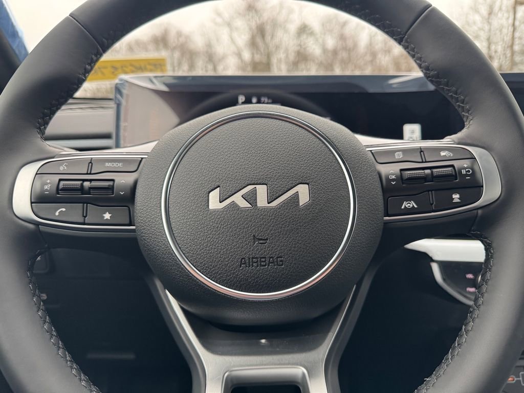 New 2026 Kia K5 GT-Line image 12