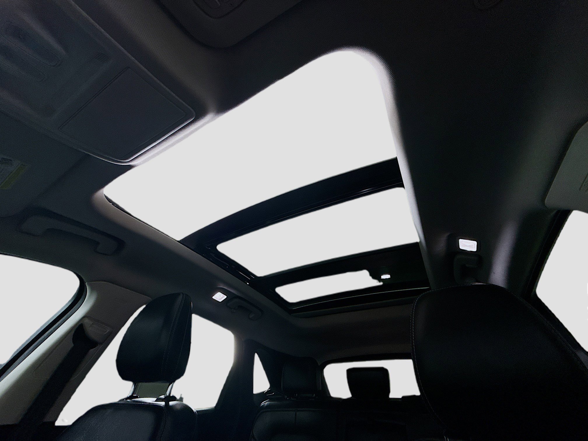 Used 2022 Ford Escape Titanium w/ Class II Trailer Tow Package image 42