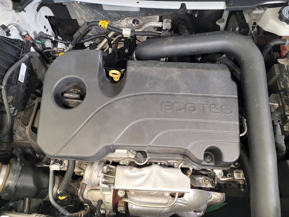 Used 2023 Chevrolet Equinox LT w/ LPO, Floor Liner Package image 30