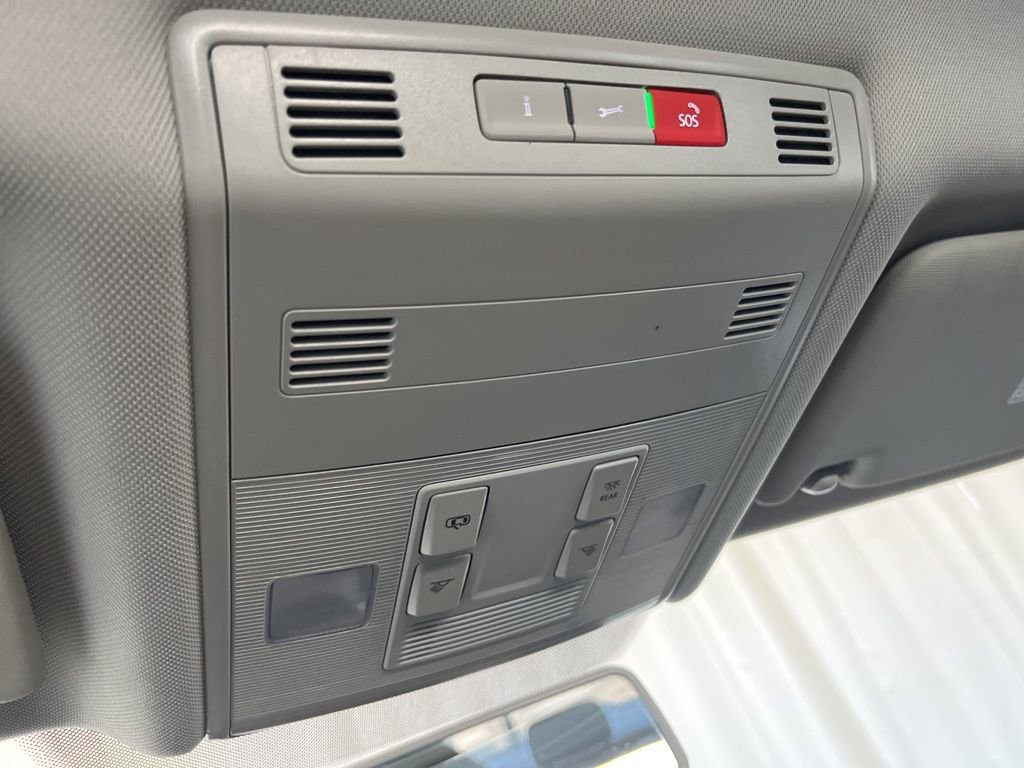 Used 2022 Volkswagen Jetta S image 19