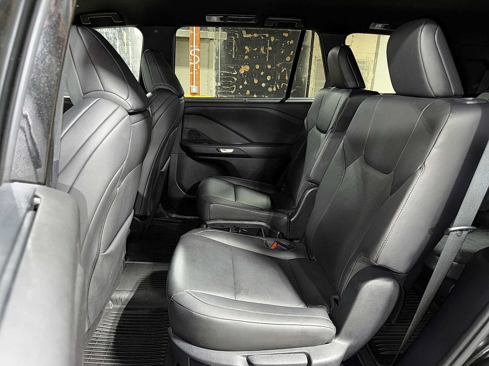 Used 2025 Lexus TX 500h AWD w/ Technology Package image 16
