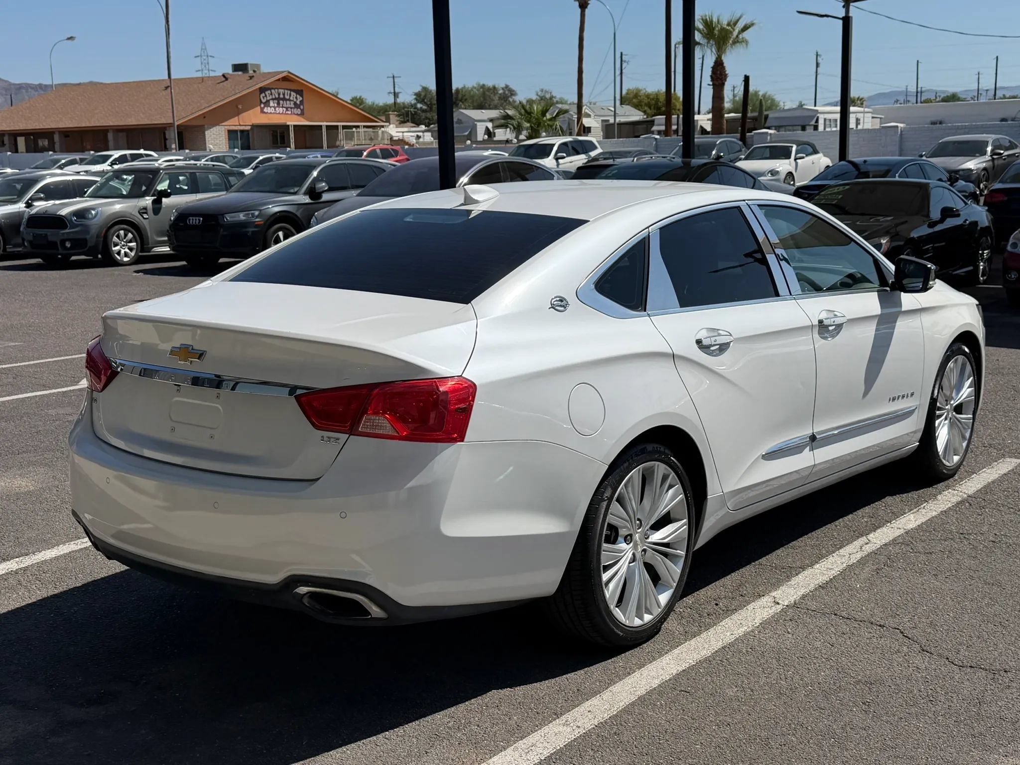 Used 2015 Chevrolet Impala LTZ FWD image 10