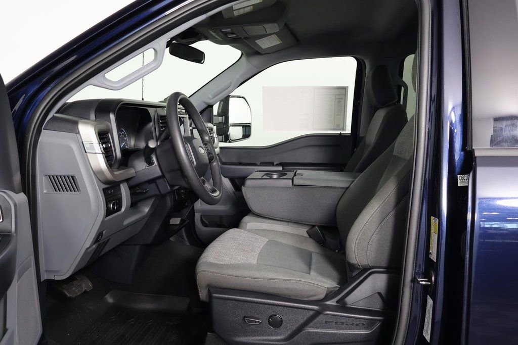 Used 2024 Ford F350 XLT w/ 360-Degree Camera Package AWD/4WD image 10
