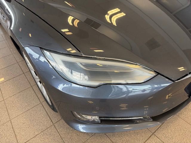 Used 2018 Tesla Model S 100D AWD/4WD image 9