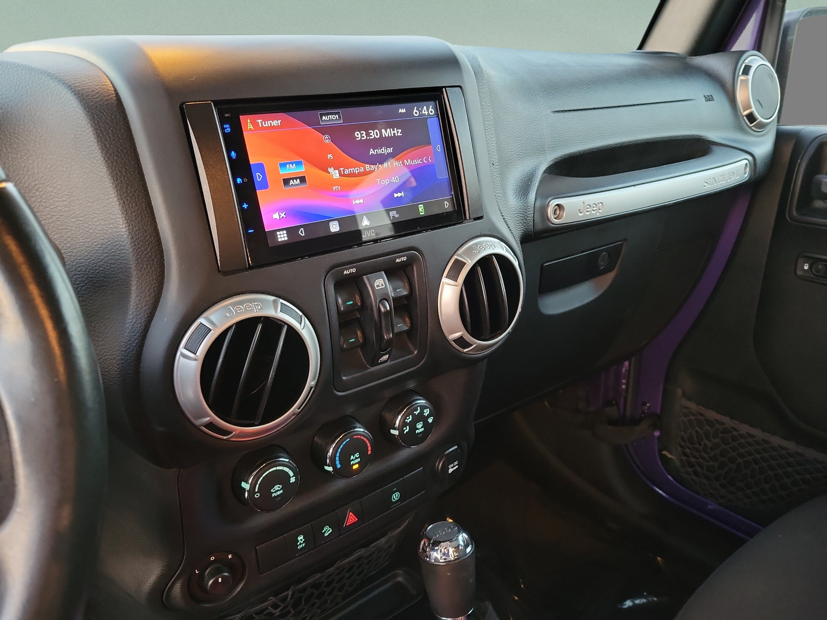 Used 2017 Jeep Wrangler Unlimited Sahara AWD/4WD image 24
