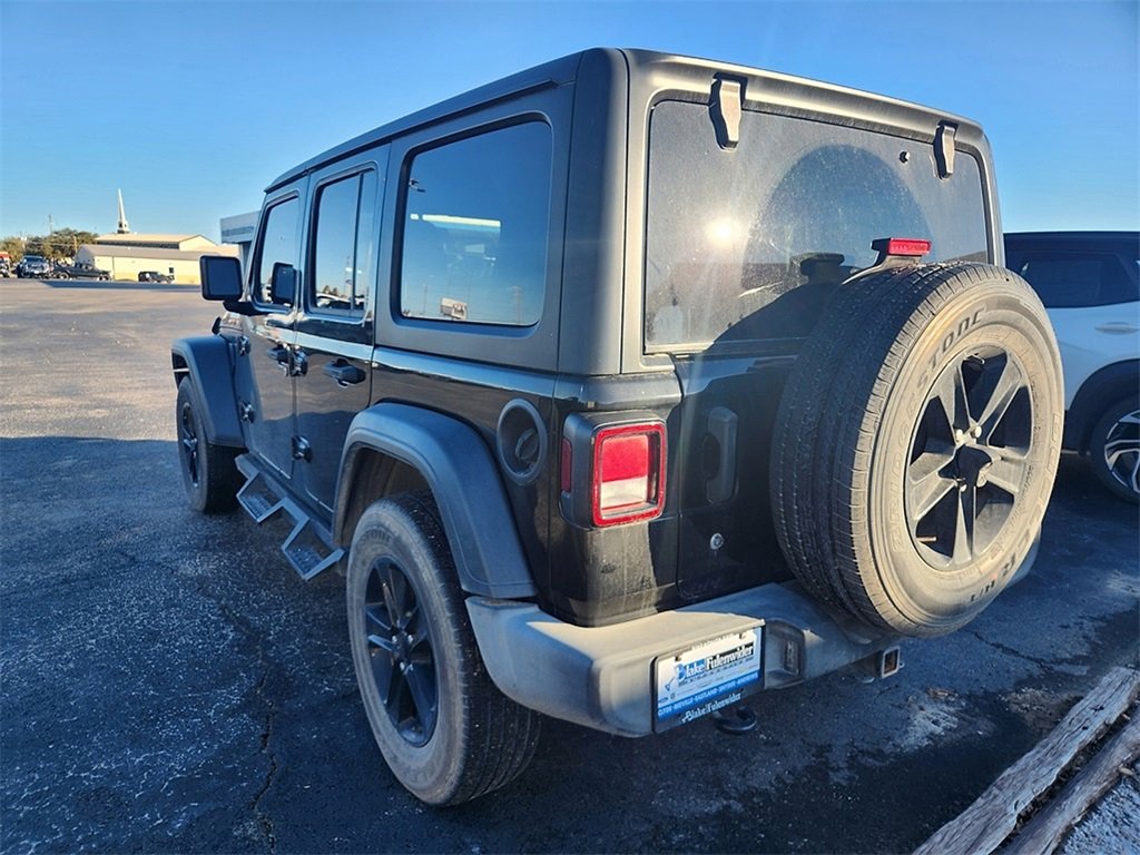 Used 2019 Jeep Wrangler Unlimited Sport image 2