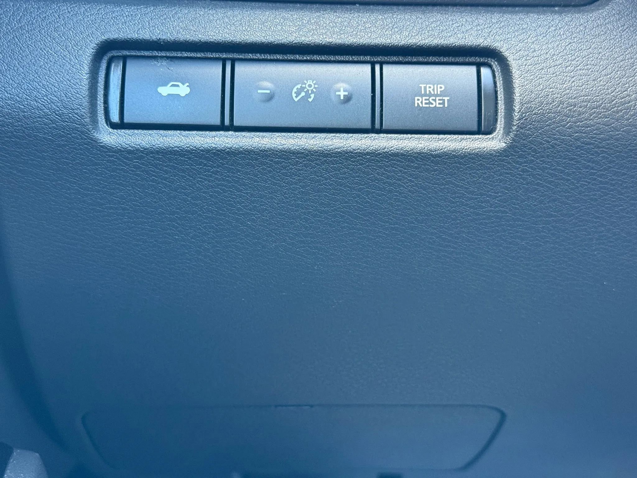 Used 2024 Nissan Altima 2.5 SR image 38