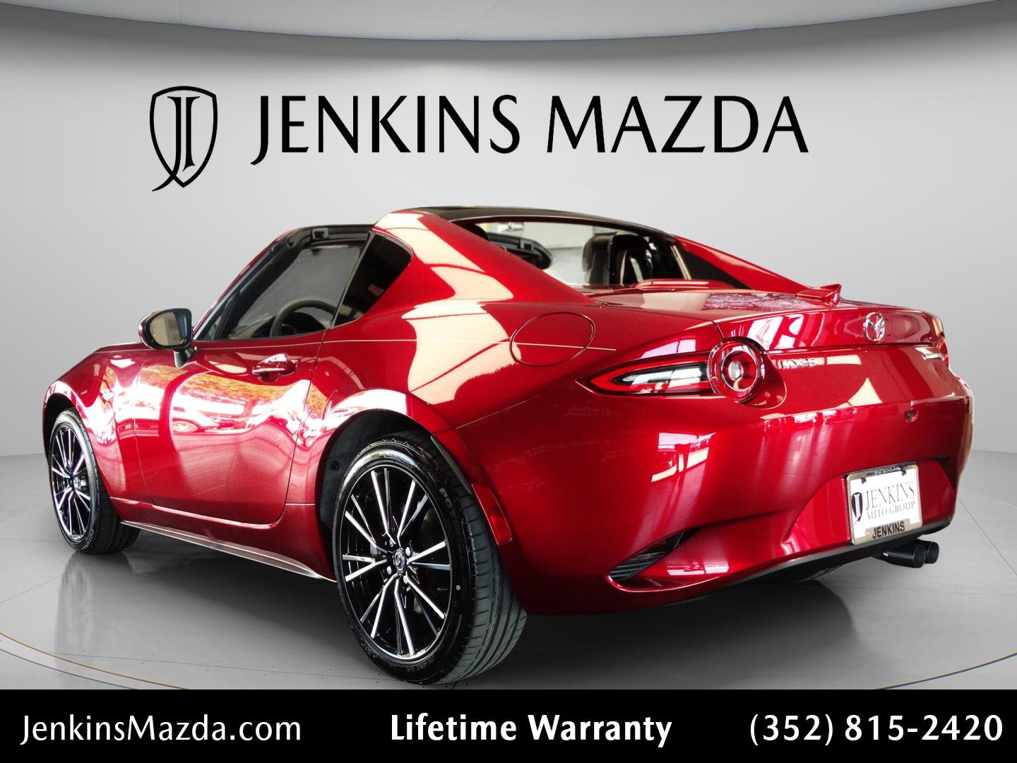 New 2026 MAZDA MX-5 Miata RF Grand Touring RWD image 5