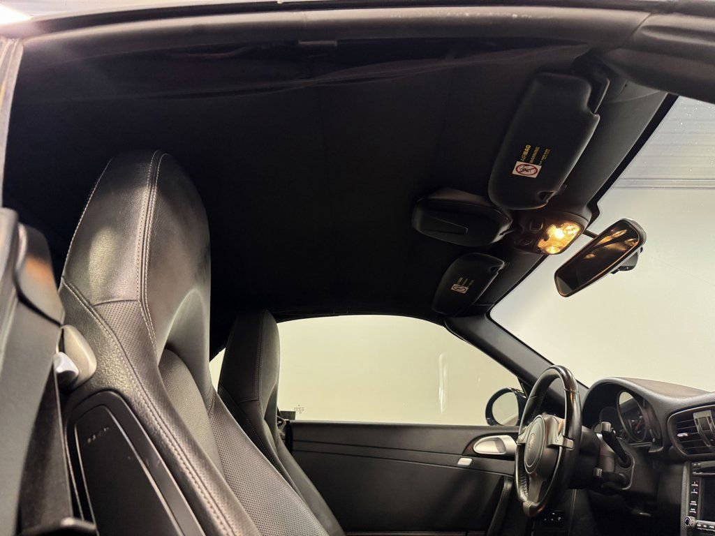Used 2009 Porsche 911 Carrera image 16