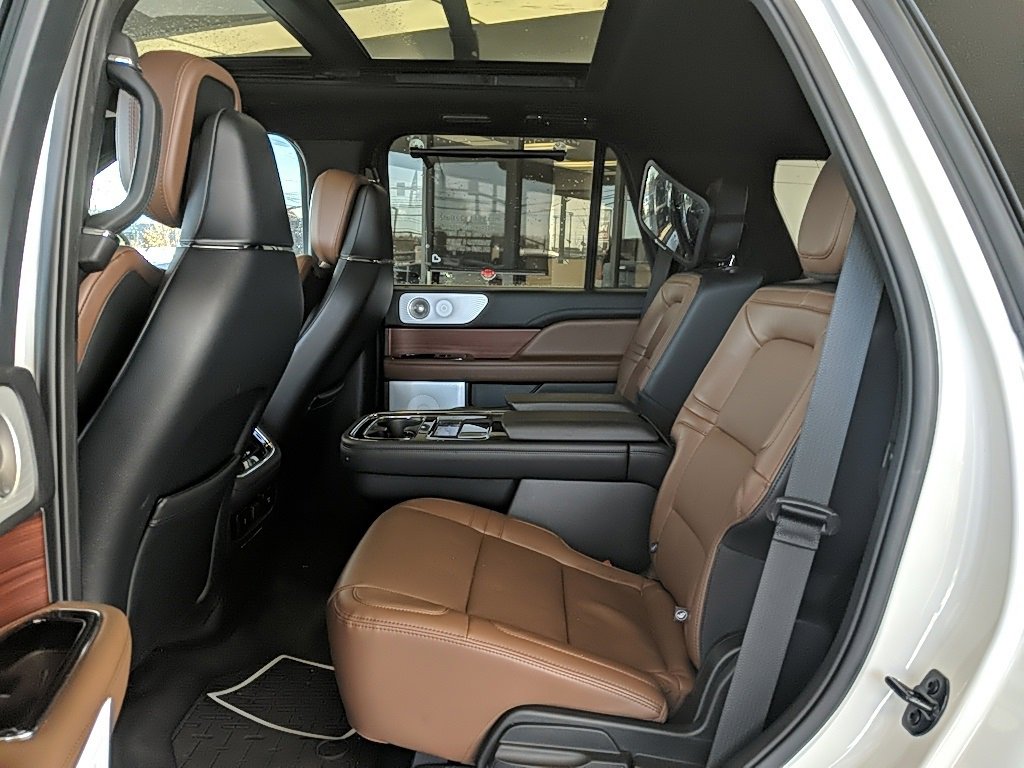 Certified 2023 Lincoln Navigator Reserve image 15
