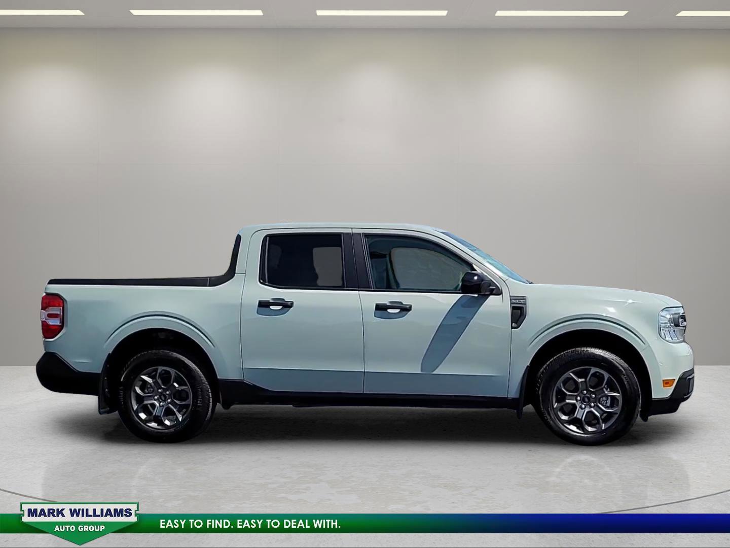 Used 2024 Ford Maverick XLT w/ XLT Luxury Package AWD/4WD image 2