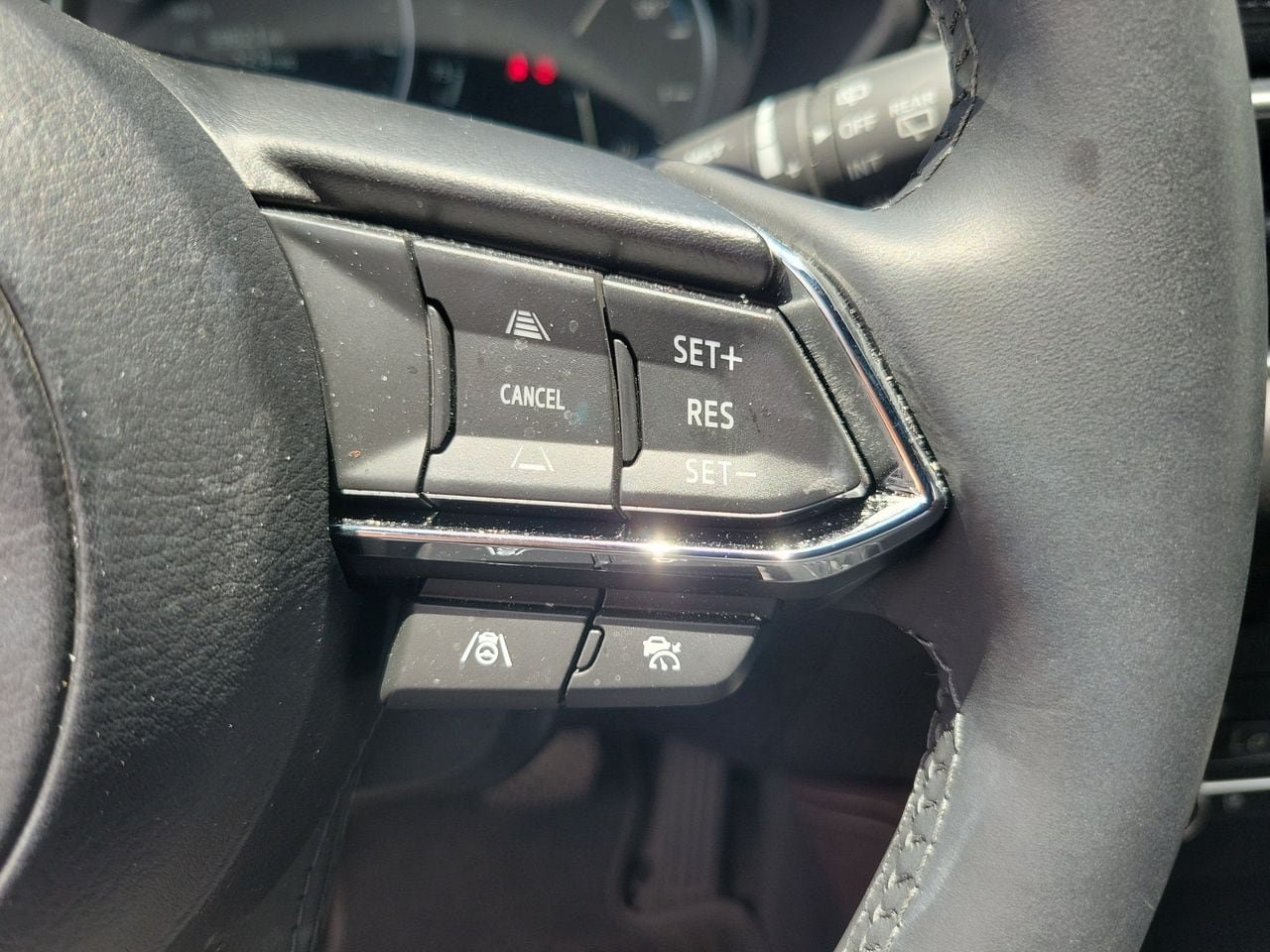 Used 2025 MAZDA CX-5 Signature AWD/4WD image 21