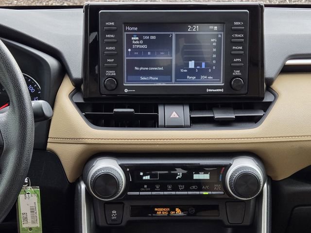 Used 2020 Toyota RAV4 LE image 13