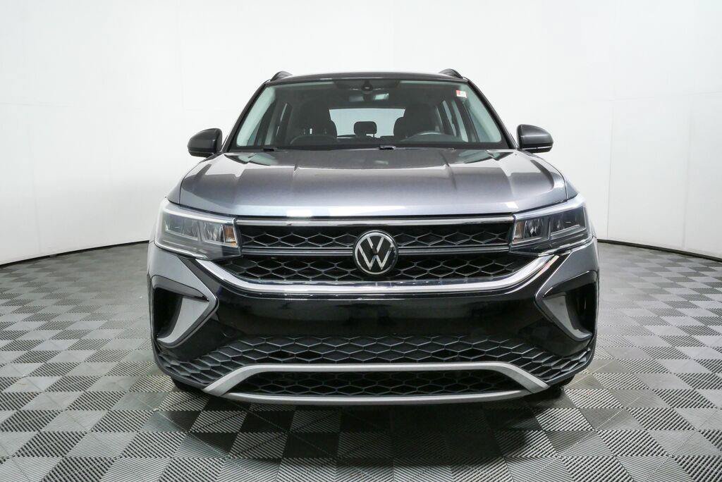 Certified 2023 Volkswagen Taos S FWD image 31