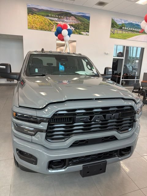 New 2026 RAM 2500 Big Horn AWD/4WD image 5