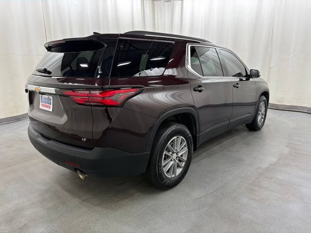 Used 2023 Chevrolet Traverse LT w/ Rear Camera Mirror Package AWD/4WD image 6