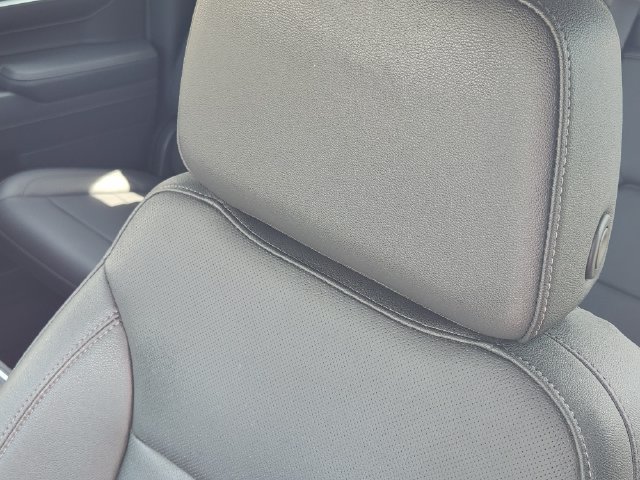 Used 2023 GMC Sierra 1500 SLT RWD image 15